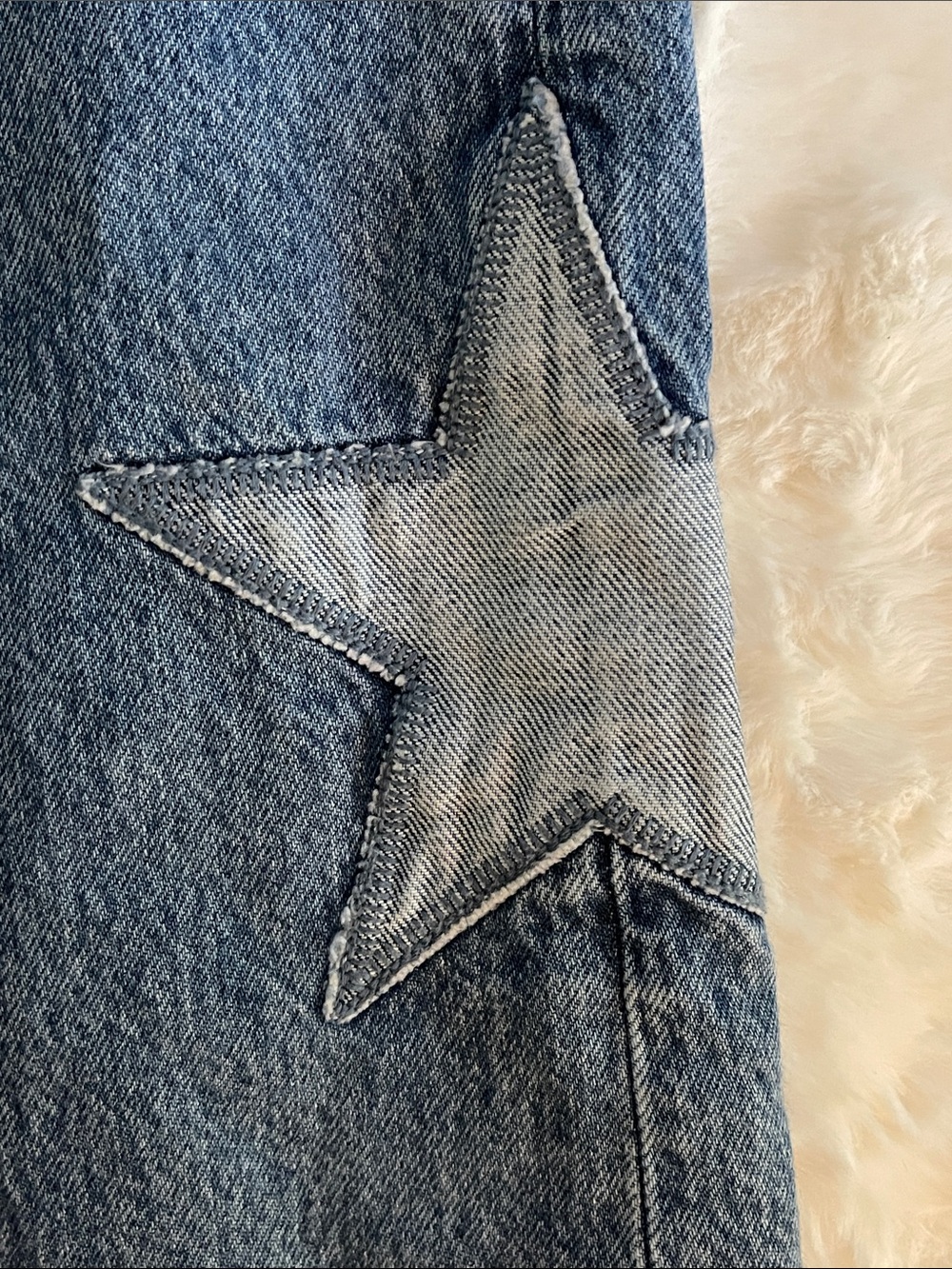 Old Navy Girls Blue Relaxed Wide-Leg Jeans with Star Accents SZ 10 - Picture 3 of 8